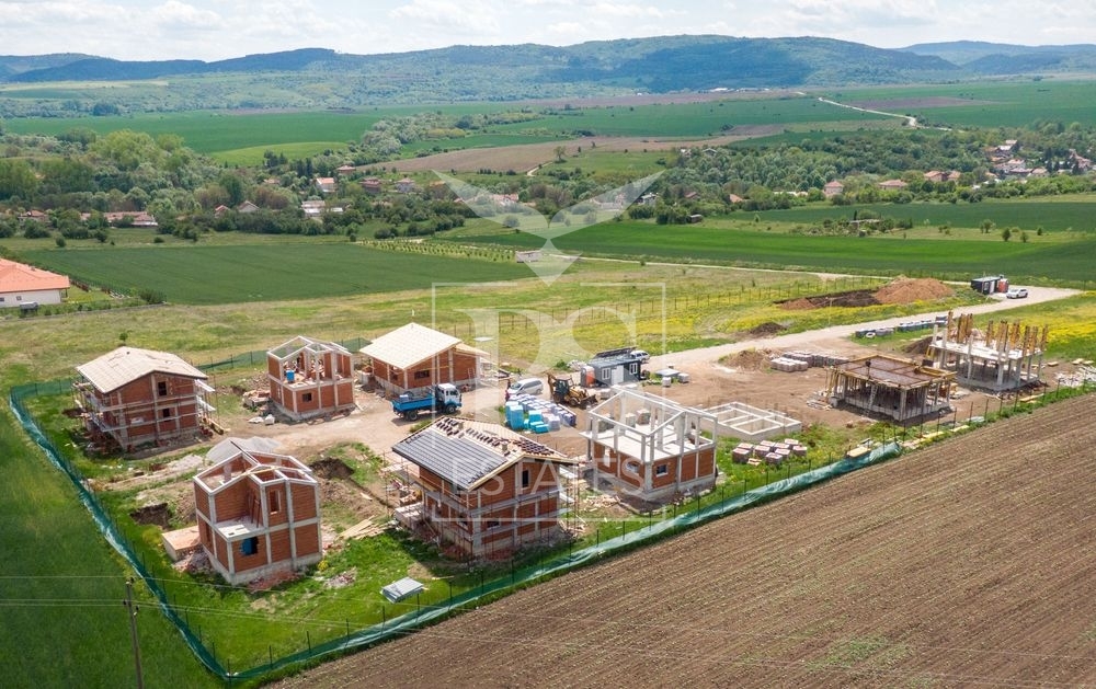 large_DJI_0863.jpg