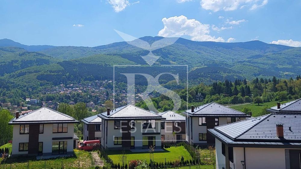 large_Slow life etap MAY 1.jpg